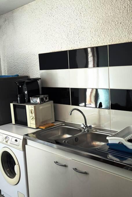 Saint Uze Appartement ภายนอก รูปภาพ